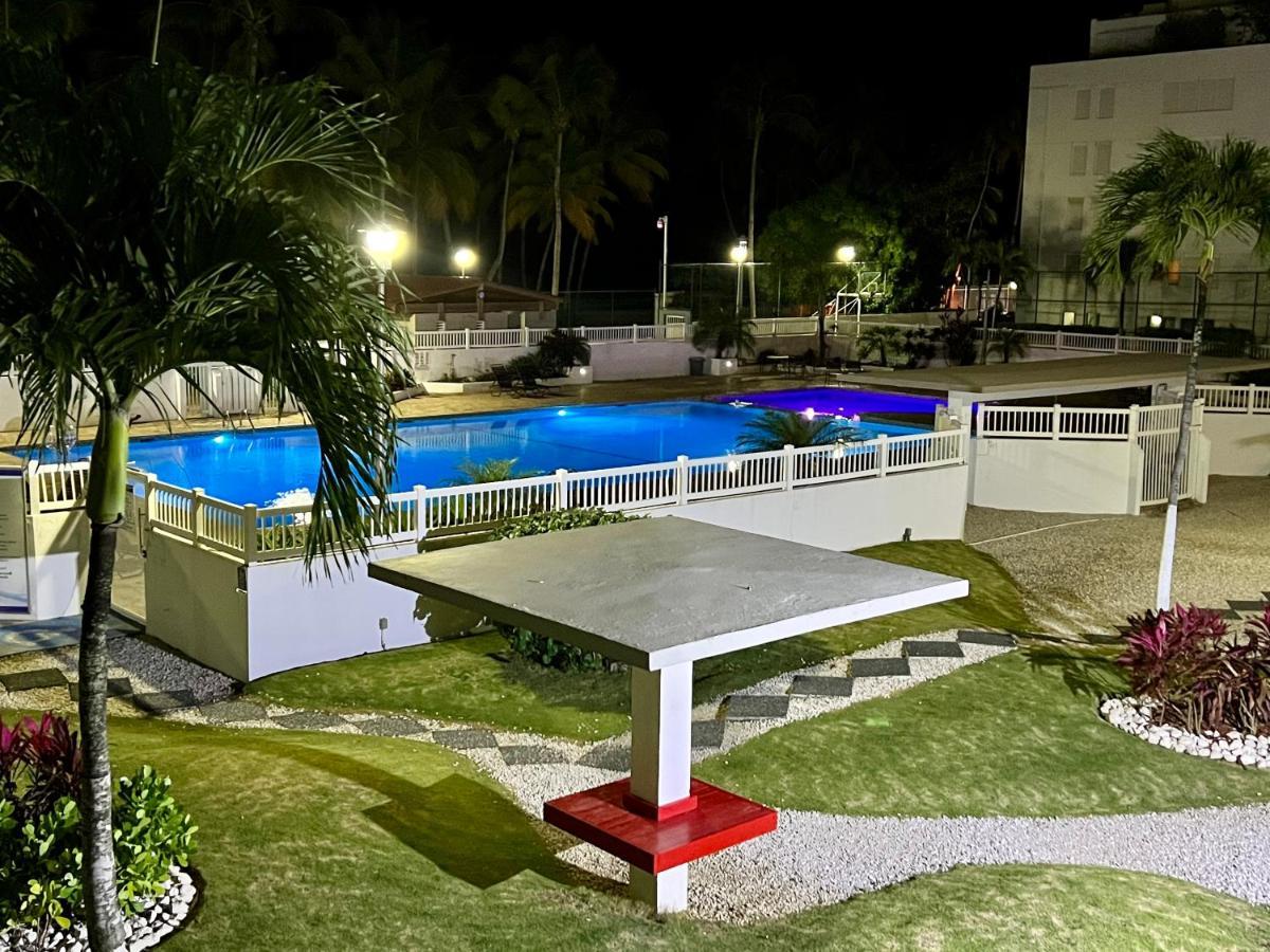 Beachfront Tropical Tantra Apartment San Juan Kültér fotó