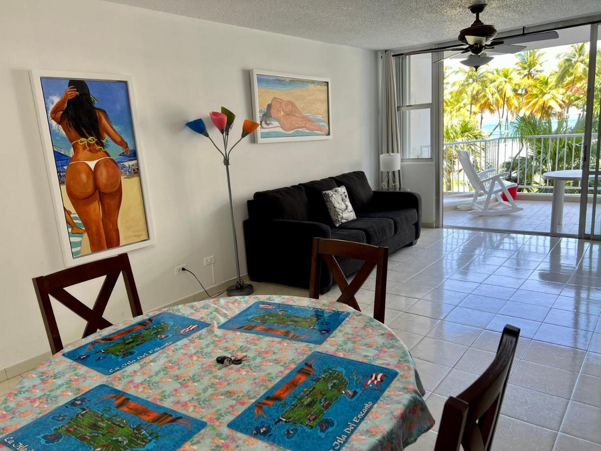 Beachfront Tropical Tantra Apartment San Juan Kültér fotó