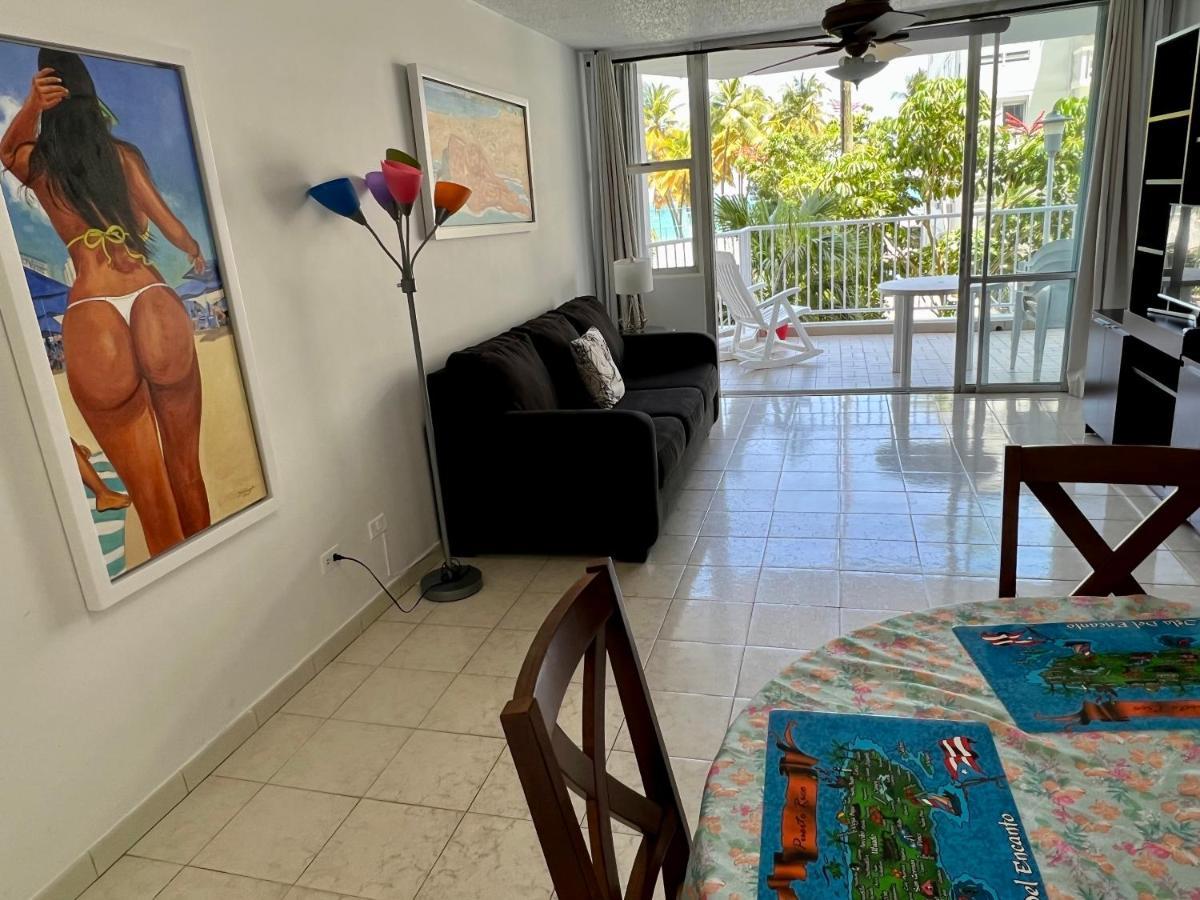 Beachfront Tropical Tantra Apartment San Juan Kültér fotó