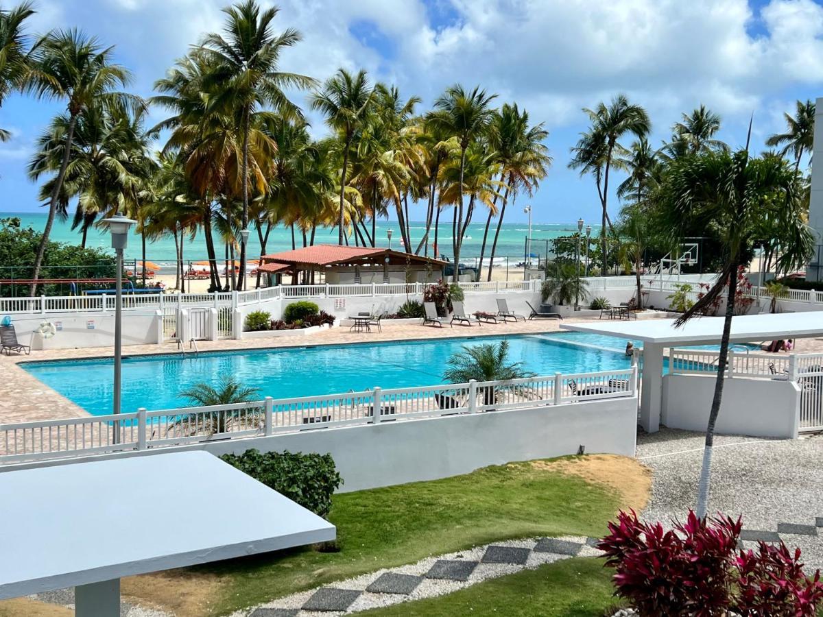 Beachfront Tropical Tantra Apartment San Juan Kültér fotó
