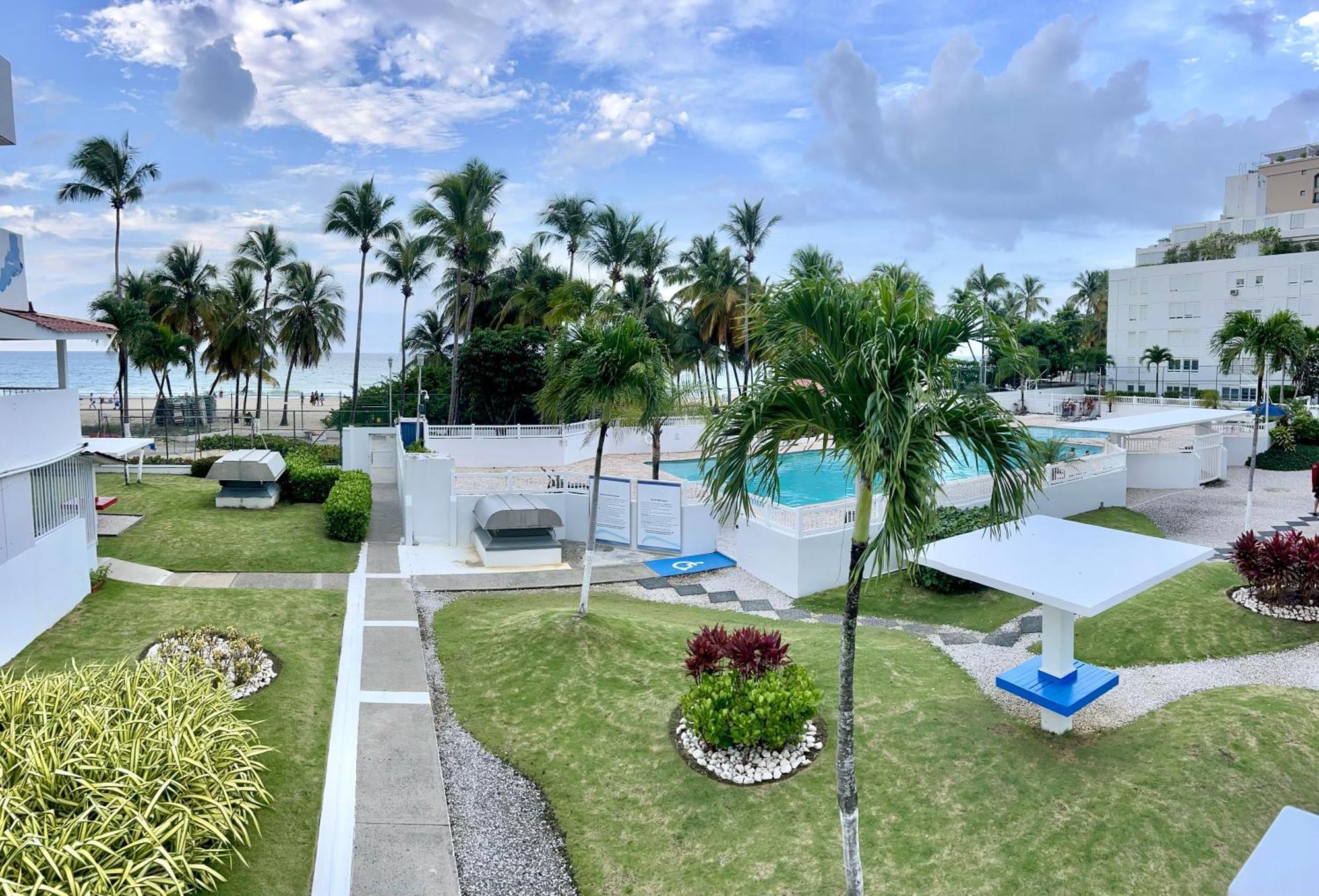 Beachfront Tropical Tantra Apartment San Juan Kültér fotó