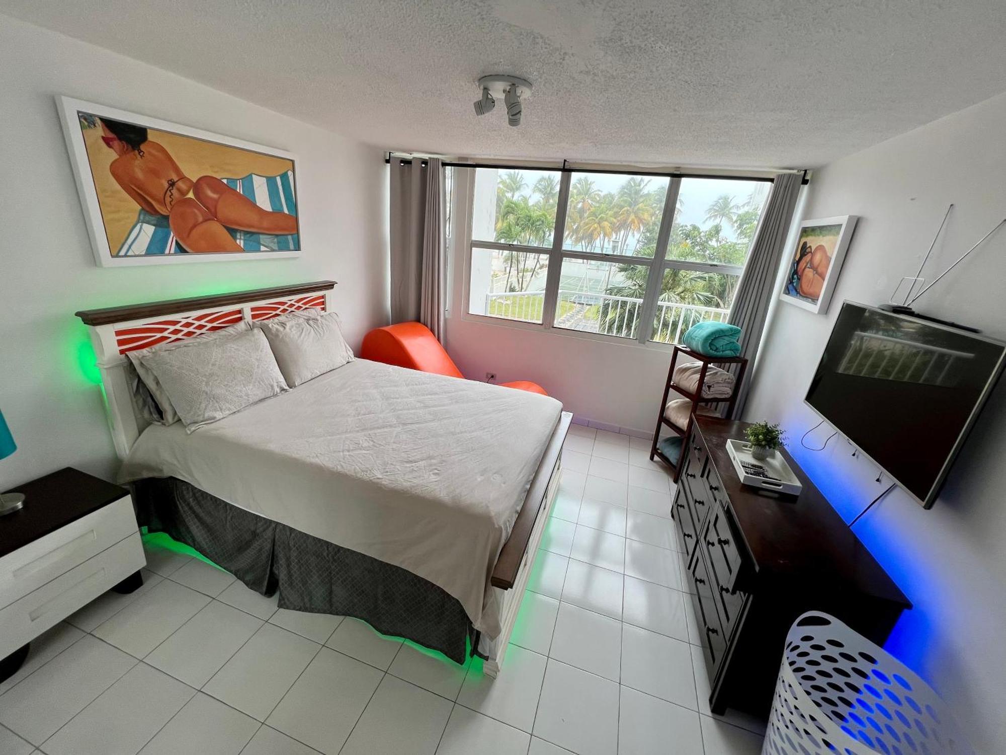 Beachfront Tropical Tantra Apartment San Juan Kültér fotó