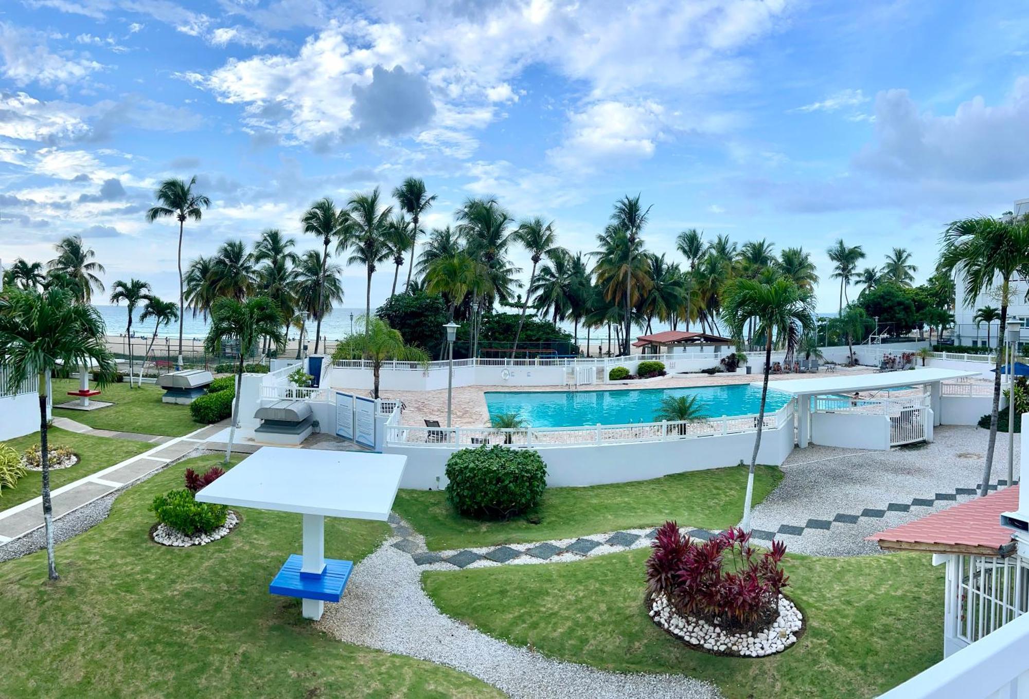Beachfront Tropical Tantra Apartment San Juan Kültér fotó